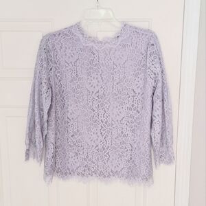 Alice blue lace floral lavender office party feminine blouse. Size M.